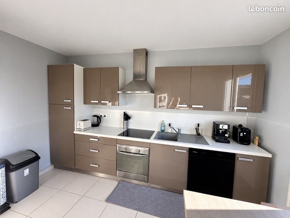 Maison à louer, 75m², Nivolas-Vermelle