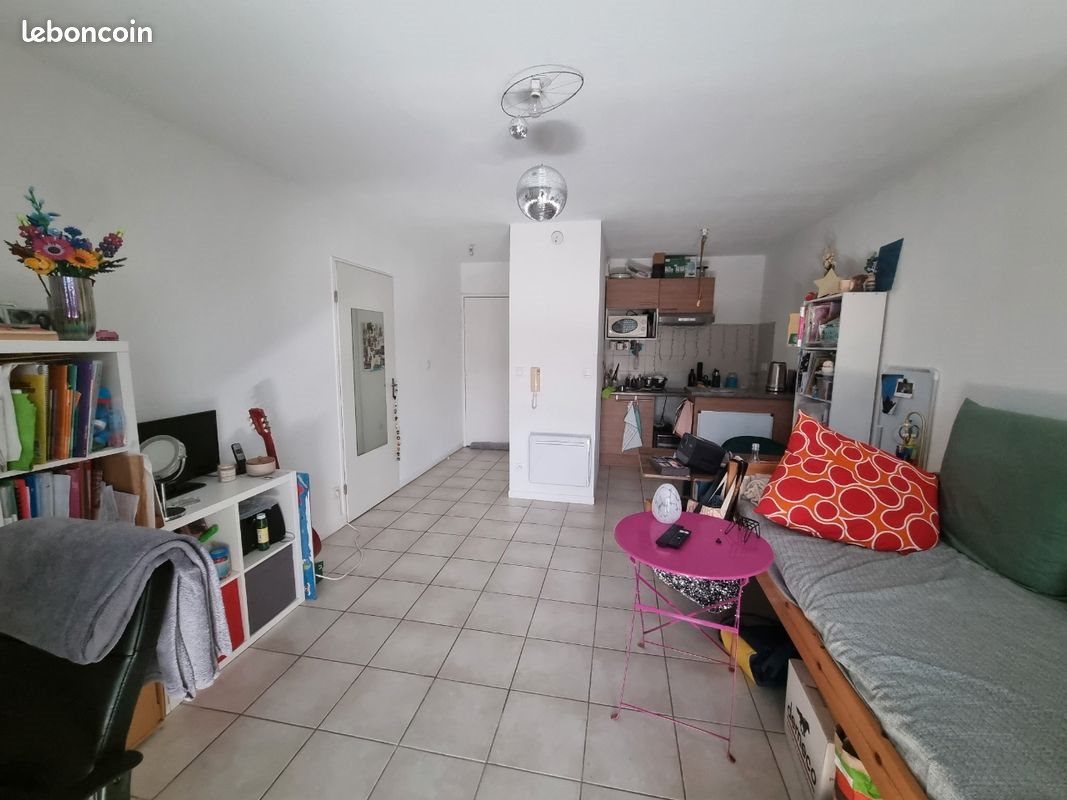 Appartement à louer, 40m², Pineuilh