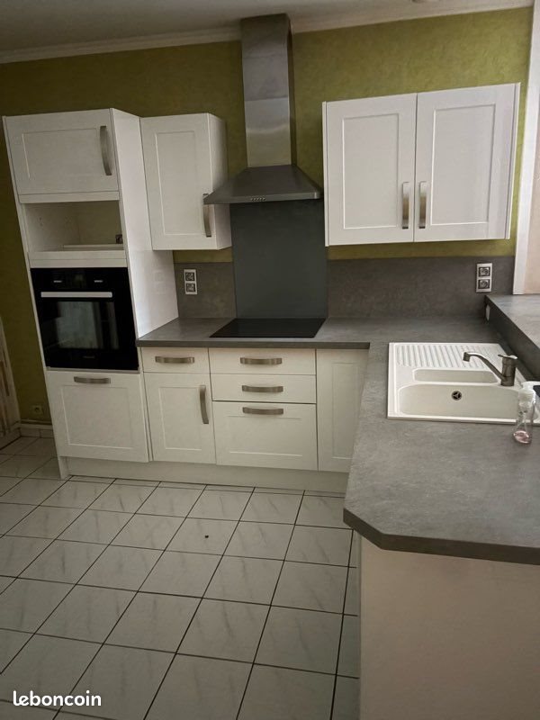 Appartement à louer, 110m², Elbeuf