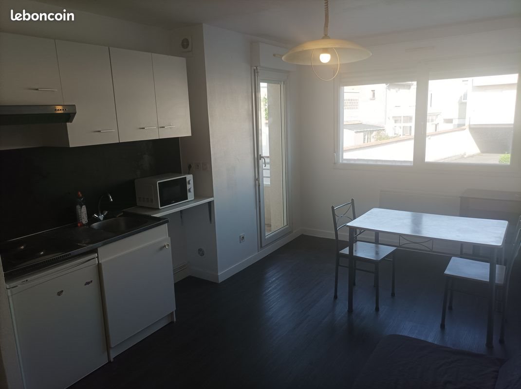 Appartement à louer, 25m², Reims