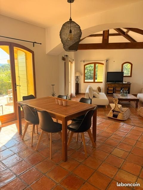 Maison à louer, 180m², Marseille 11ème