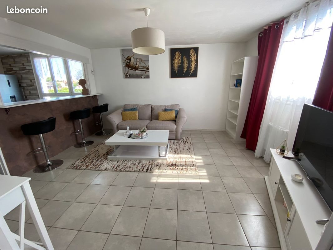 Appartement à louer, 50m², Roanne