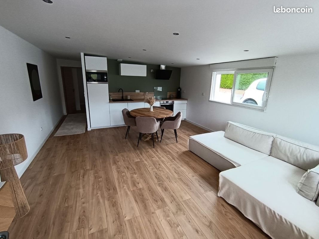 Maison à louer, 55m², Ernée