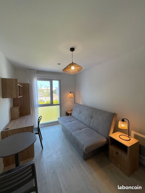 Appartement à louer, 18m², La Rochelle