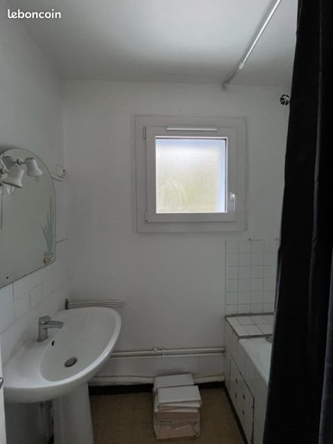 Appartement à louer, 63m², Macornay