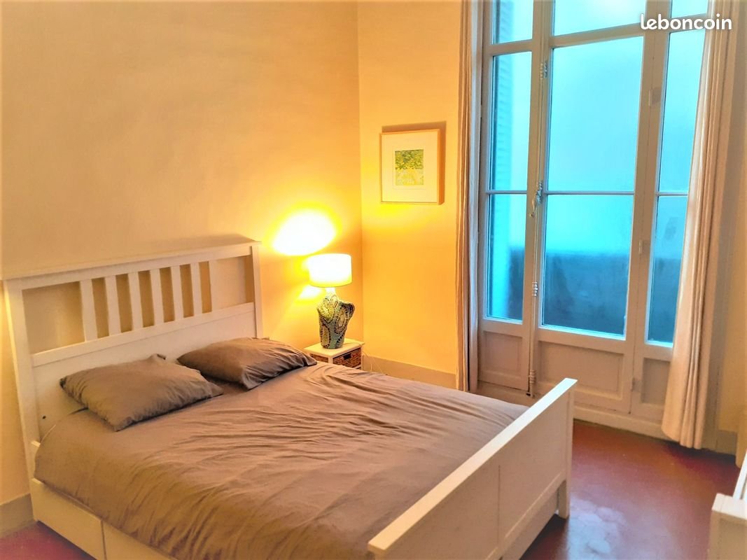 Appartement à louer, 144m², Marseille 8ème