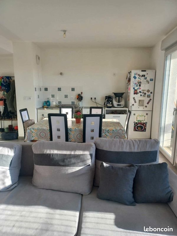 Appartement à louer, 58m², Décines-Charpieu