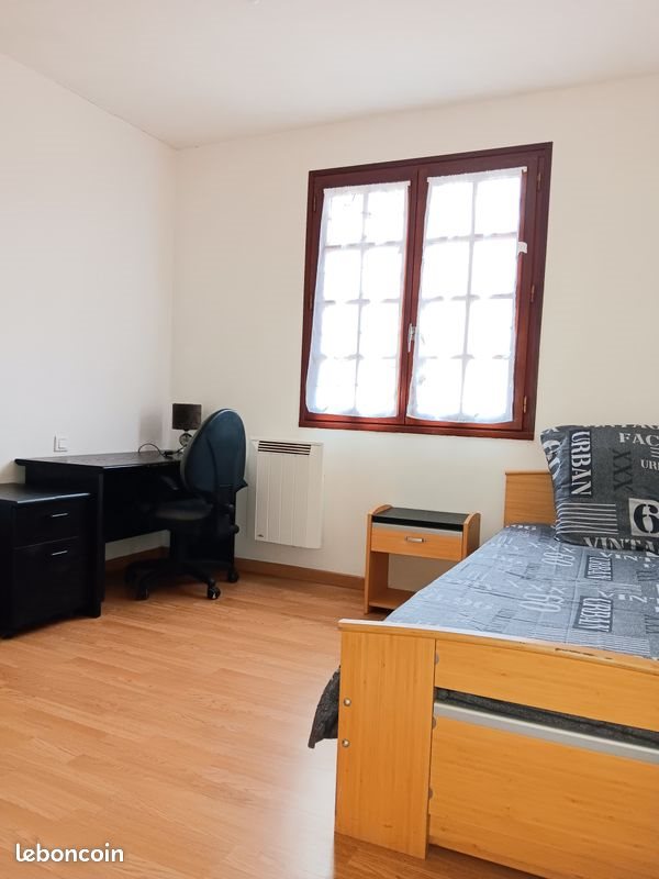 Maison à louer, 12m², Arpajon