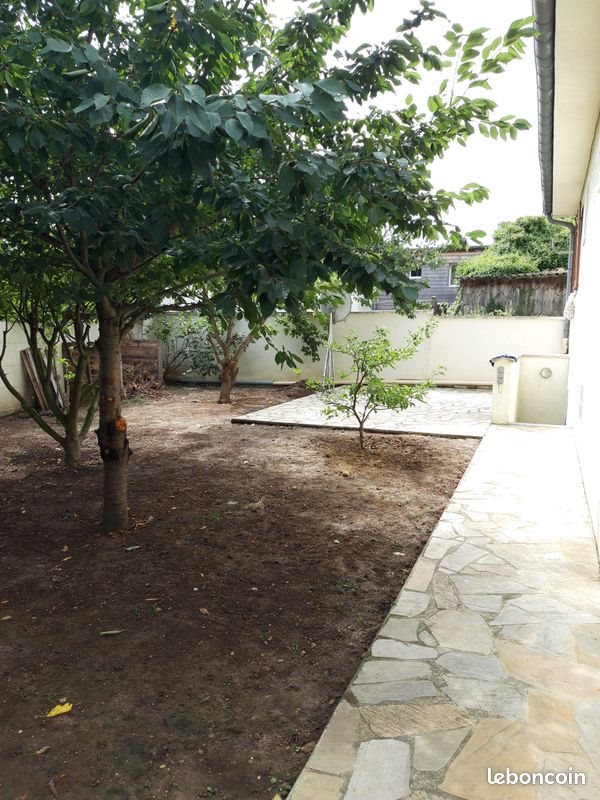 Maison à louer, 12m², Arpajon