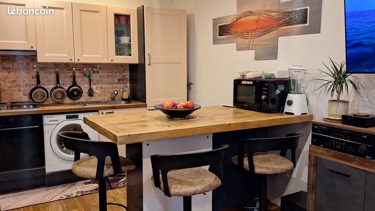 Appartement à louer, 35m², Hyères