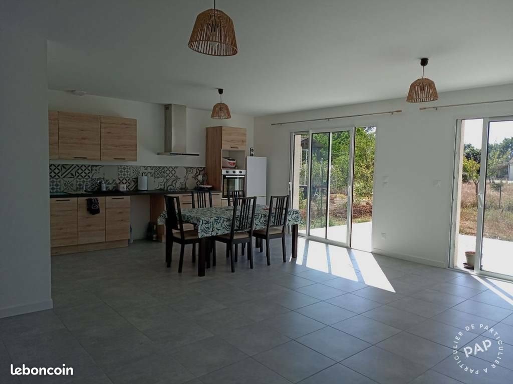 Maison à louer, 92m², Coufouleux