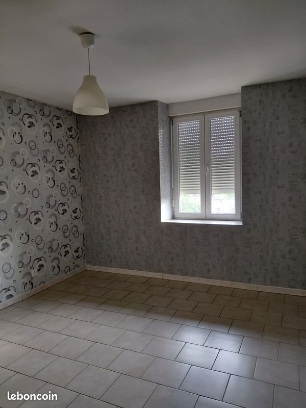 Appartement à louer, 70m², Spincourt
