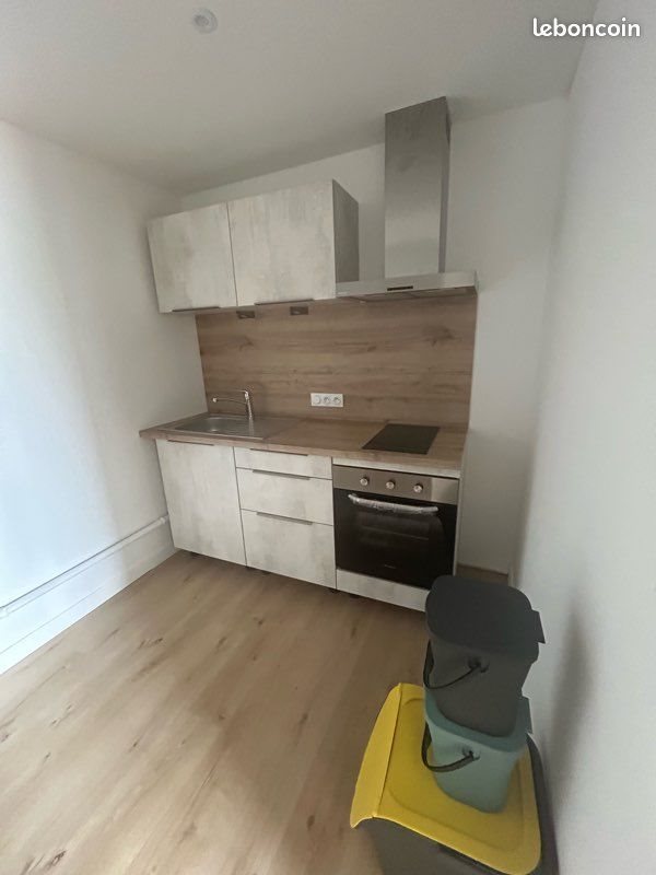 Appartement à louer, 29m², Oyonnax
