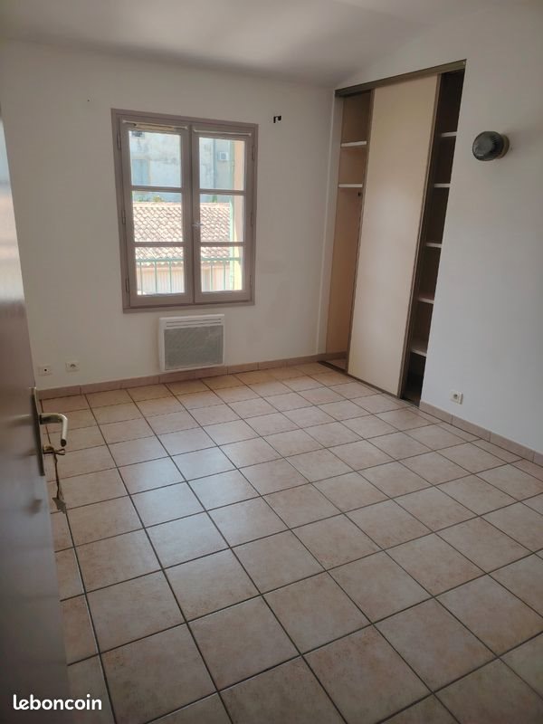 Appartement à louer, 55m², Caderousse