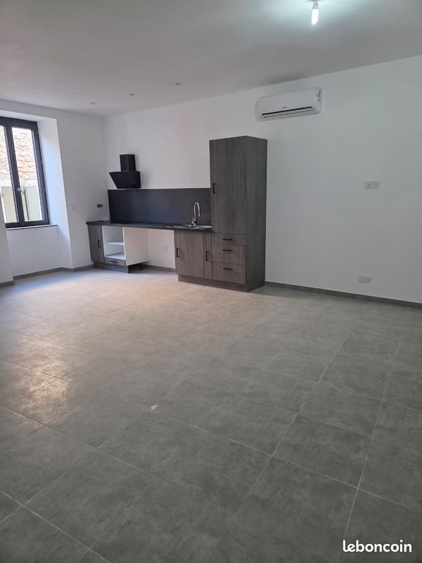 Appartement à louer, 50m², Chusclan