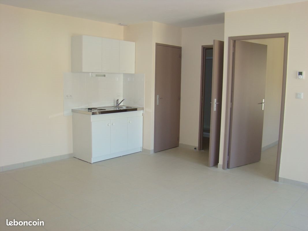Appartement à louer, 40m², Saint-Florent-le-Vieil
