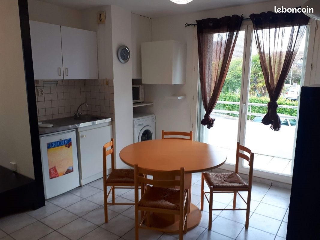 Appartement à louer, 25m², Pau