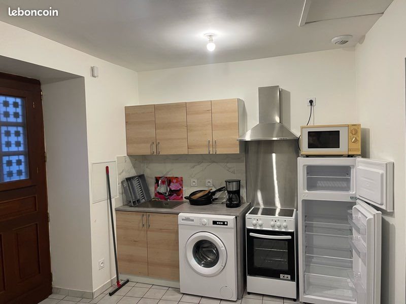 Maison à louer, 25m², Gramat