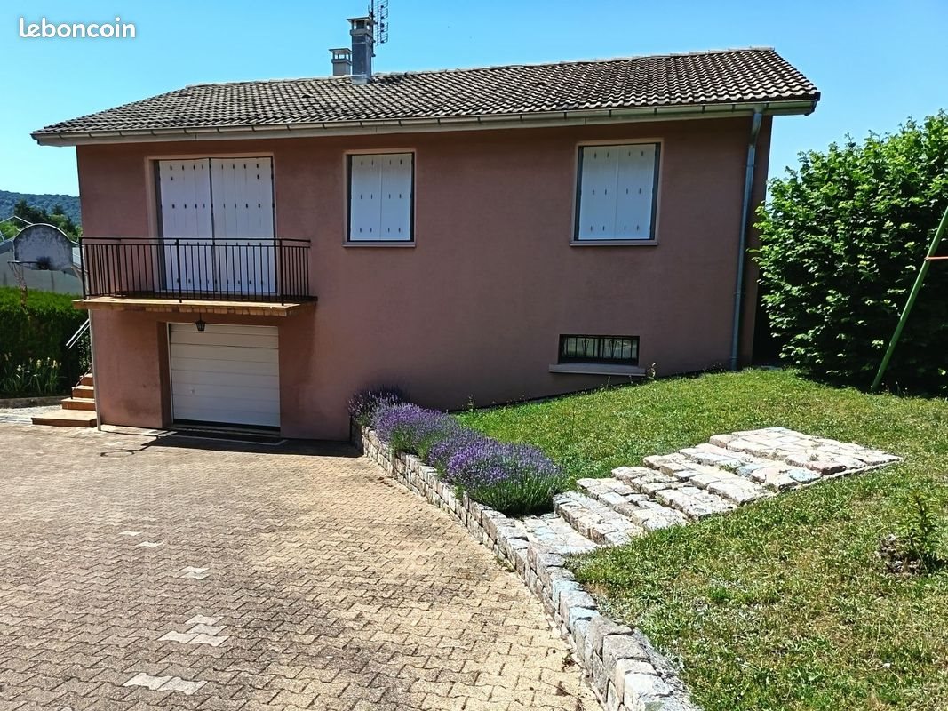 Maison à vendre, 82m², Oyonnax