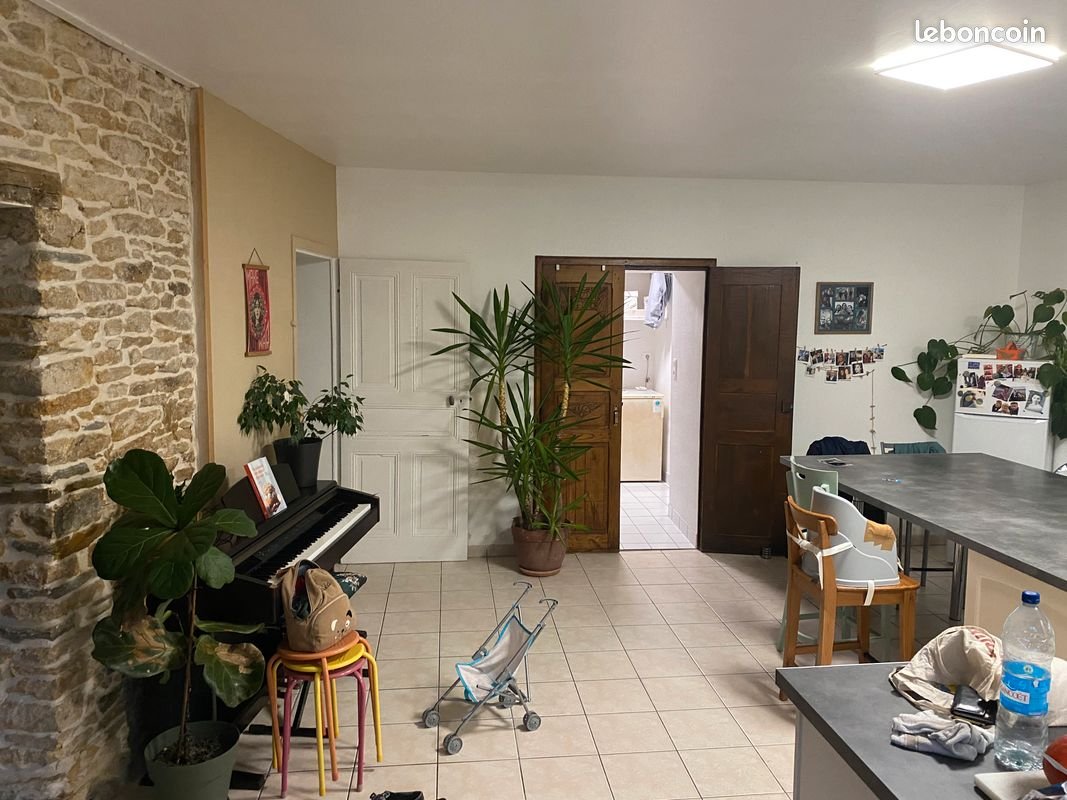 Maison à louer, 144m², Sérent