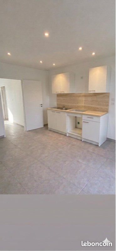 Maison à louer, 33m², Varennes-le-Grand