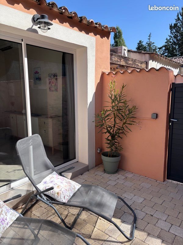 Appartement à louer, 32m², Saint-Rémy-de-Provence