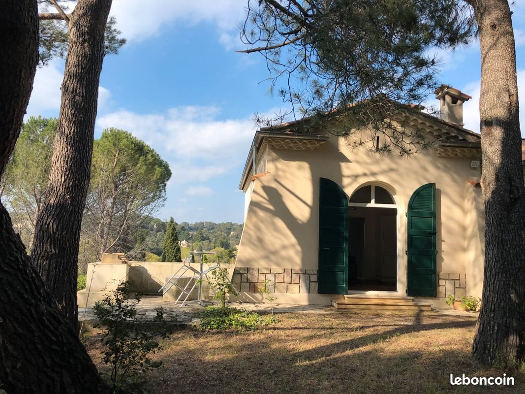 Appartement à louer, 55m², Nîmes