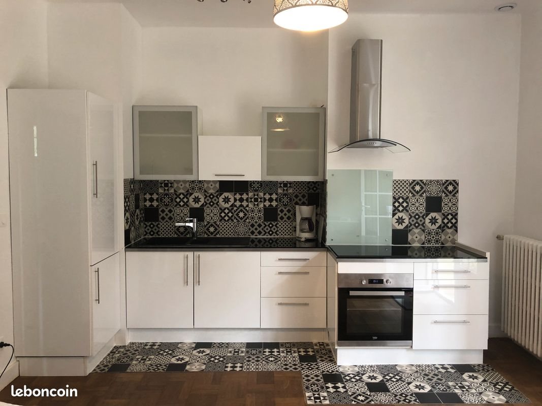 Appartement à louer, 55m², Nîmes