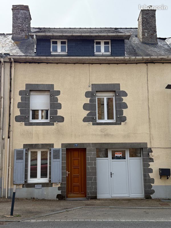 Maison à louer, 115m², Saint-Hilaire-du-Maine
