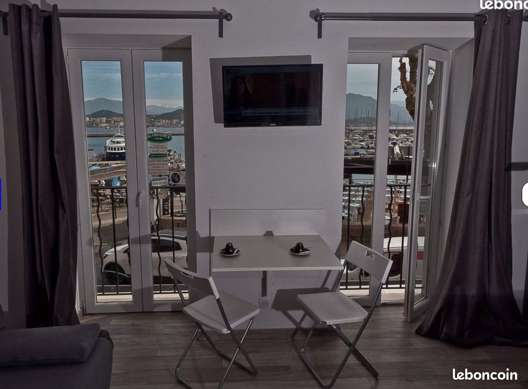 Appartement à louer, 18m², Ajaccio