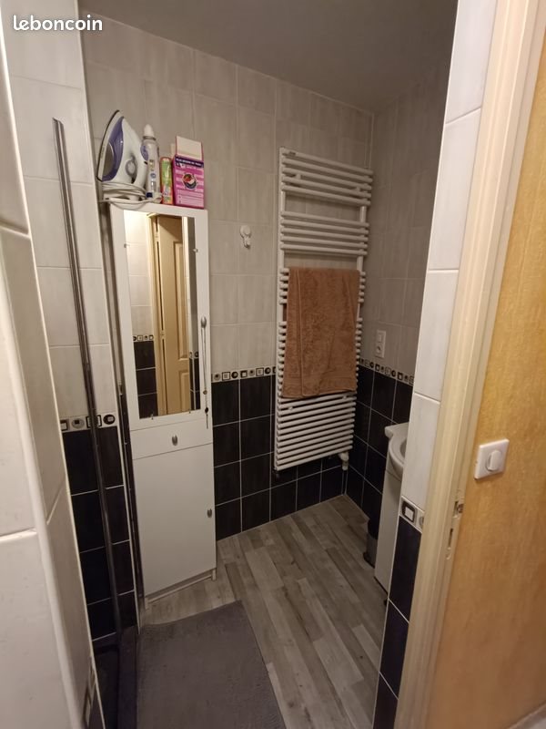 Appartement à louer, 42m², Saint-Flour