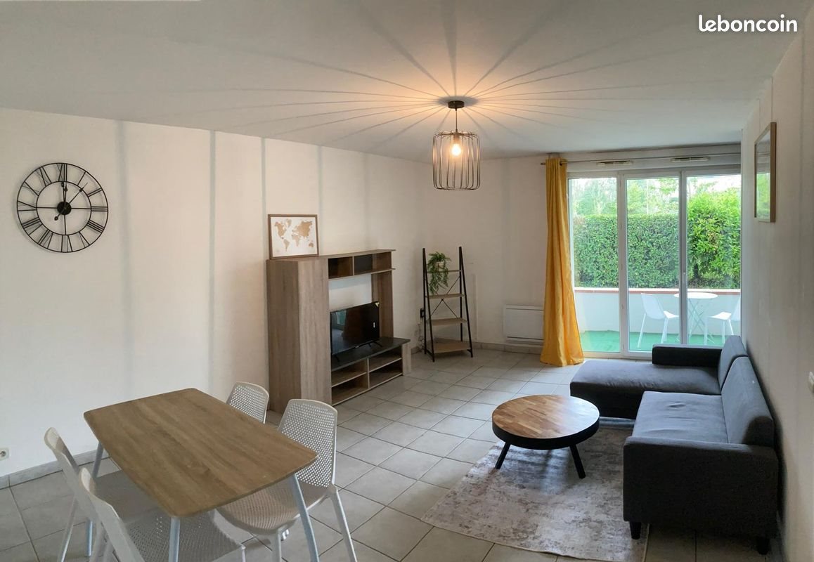Appartement à louer, 47m², Pau