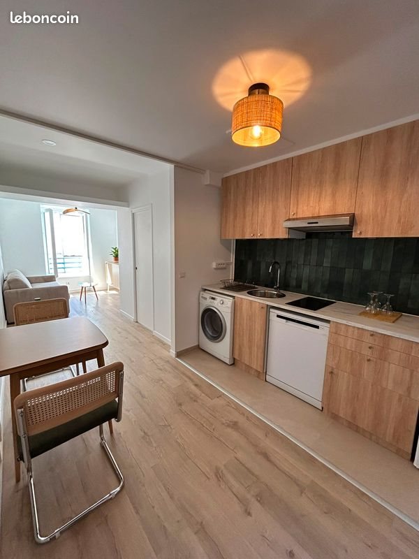 Appartement à louer, 21m², Paris 18ème