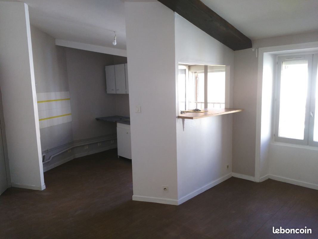 Appartement à louer, 67m², Privas