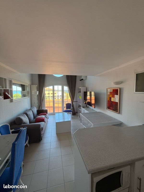 Appartement à louer, 60m², Gassin