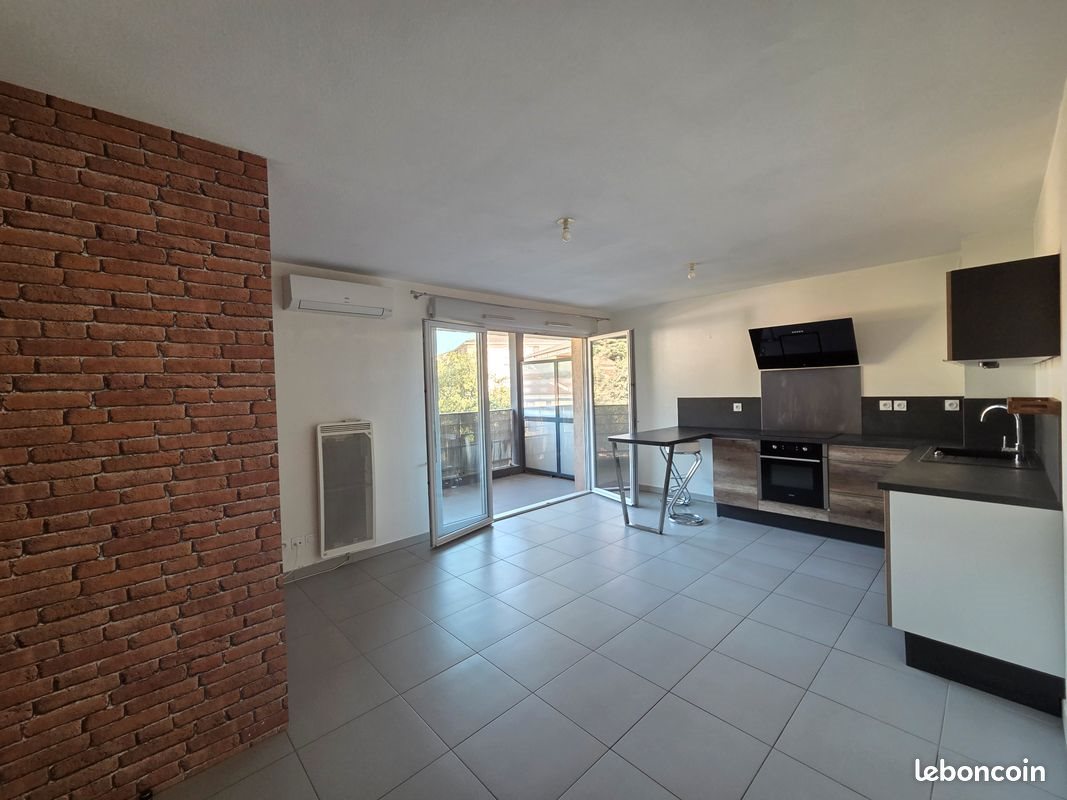 Appartement à vendre, 58m², Saint-Maximin-la-Sainte-Baume