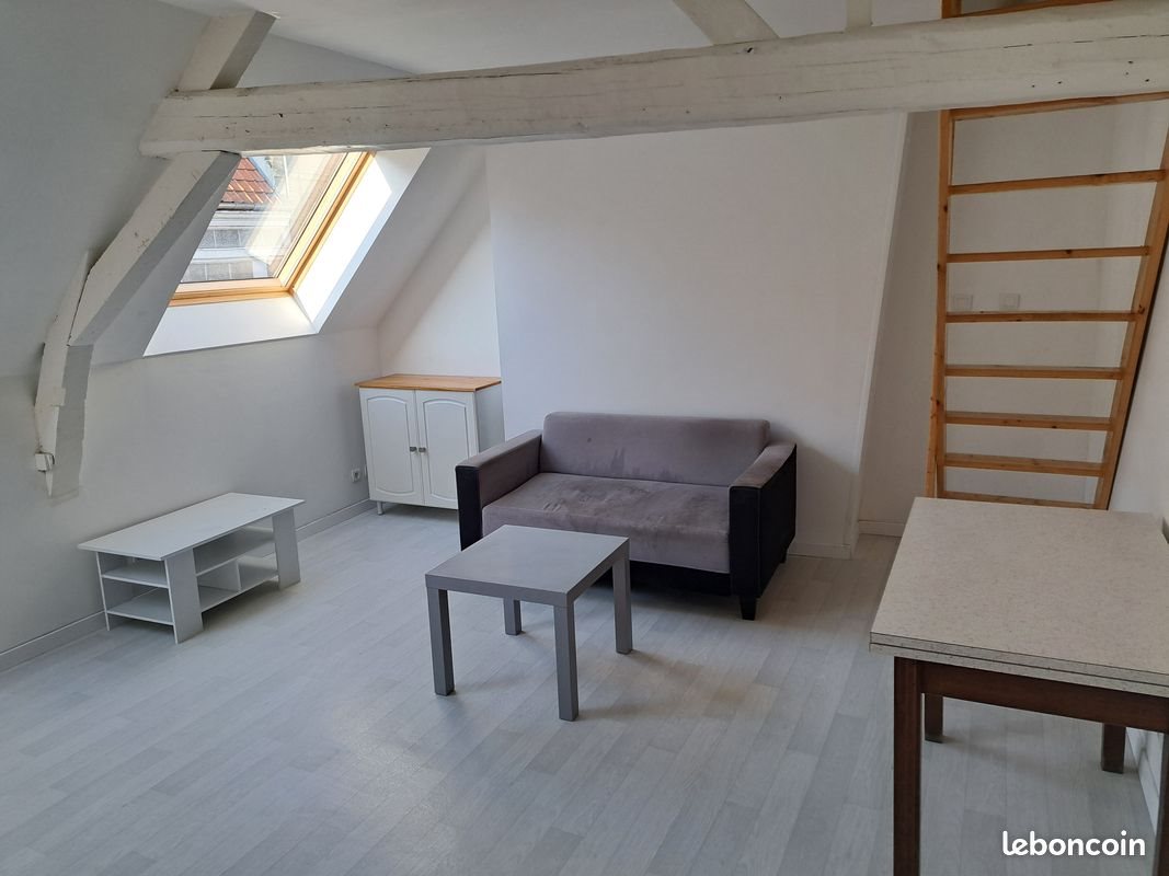 Appartement à louer, 20m², Saint-Omer