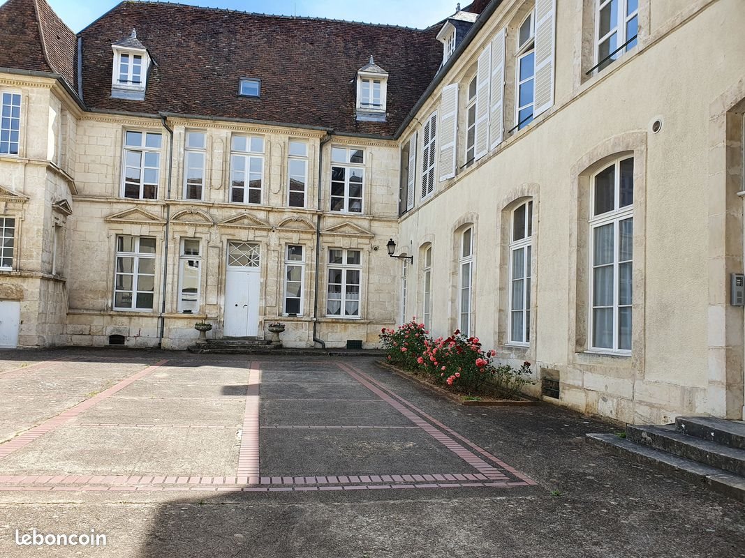 Appartement à louer, 26m², Bourges