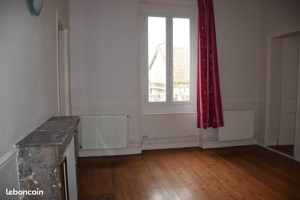 Appartement à louer, 63m², Laon