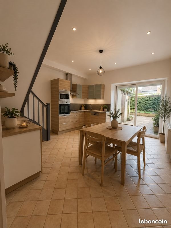 Maison à louer, 120m², La Ferté-Vidame