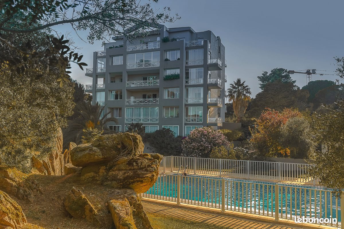 Appartement à louer, 39m², Porto-Vecchio