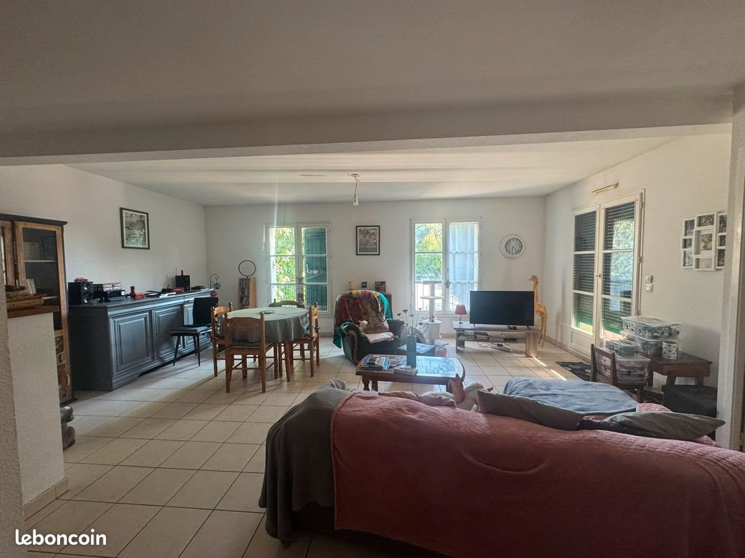 Appartement à louer, 82m², Châteaugiron