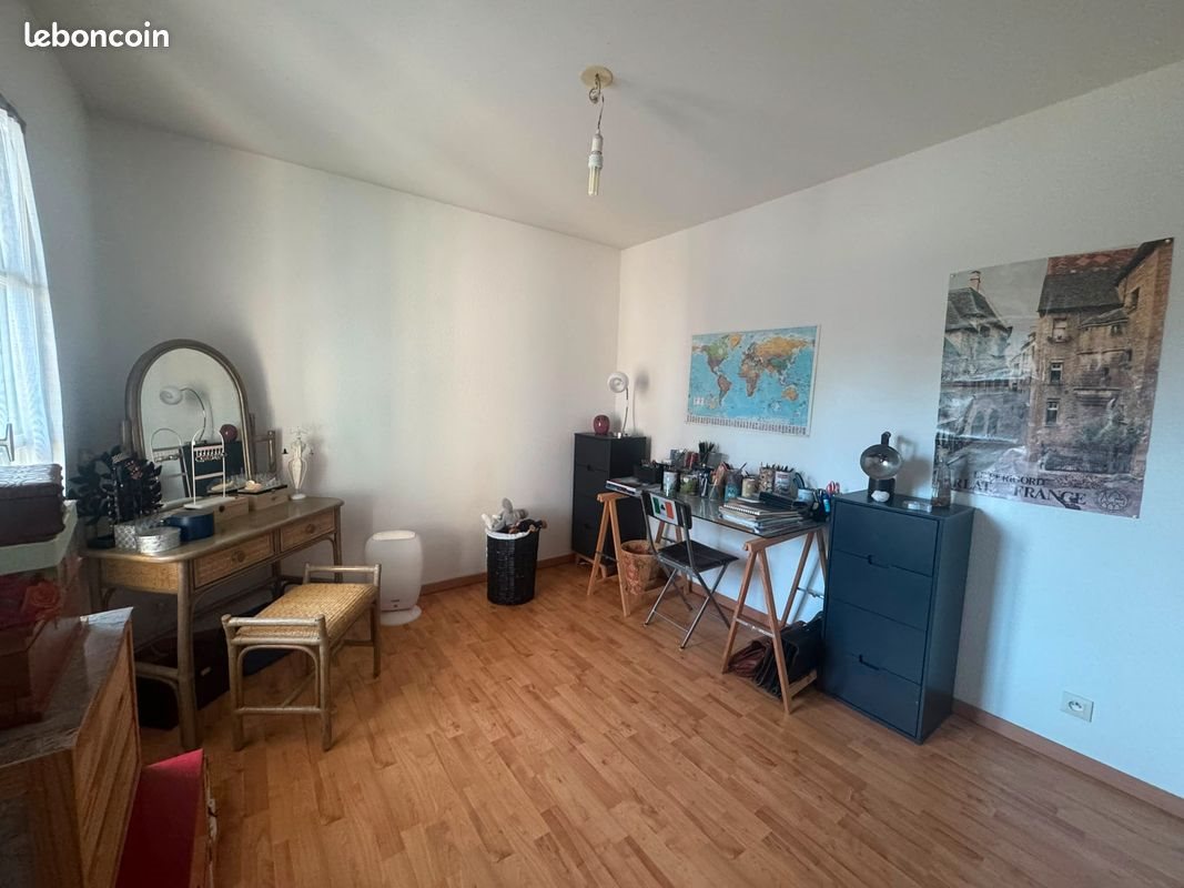 Appartement à louer, 82m², Châteaugiron