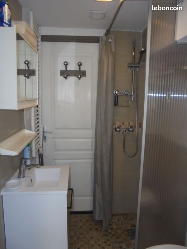 Appartement à louer, 32m², Aramon