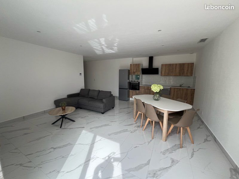 Maison à louer, 102m², Saint-Mariens