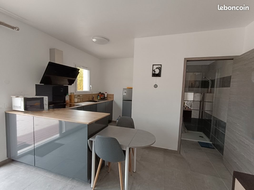 Appartement à louer, 25m², Hyères