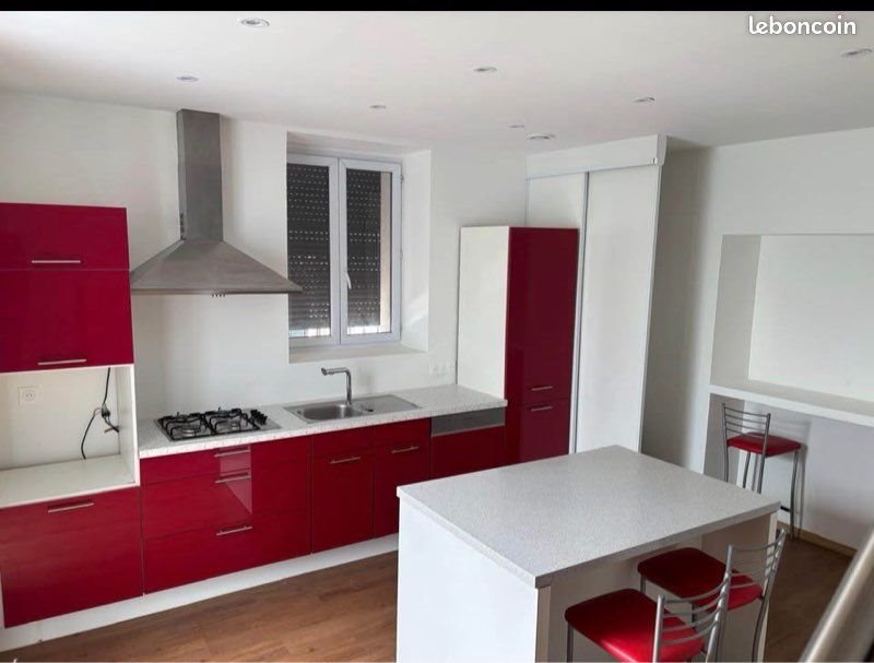 Maison à louer, 115m², Cranves-Sales