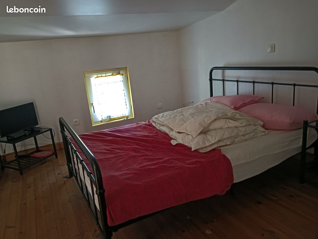 Appartement à louer, 20m², Saint-Christoly-de-Blaye