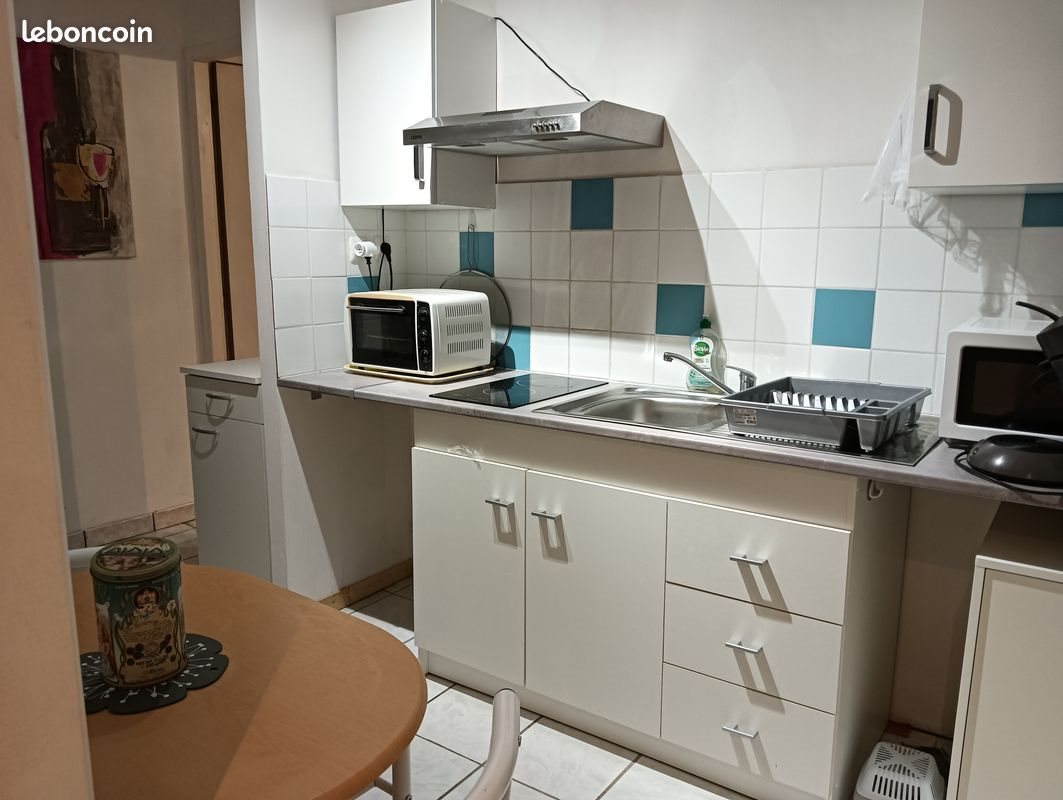 Appartement à louer, 20m², Saint-Christoly-de-Blaye