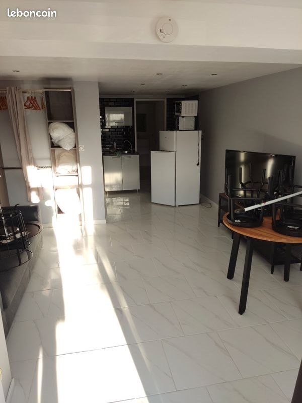Appartement à louer, 35m², Vitrolles